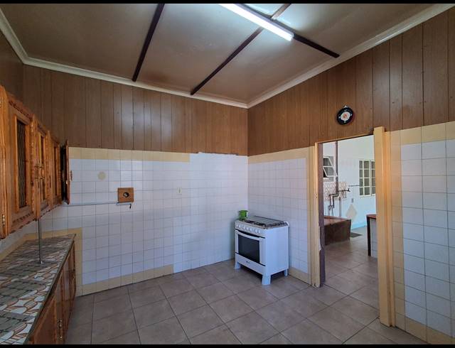 4 BEDROOM FREESTANDING FOR SALE IN ELANDIA